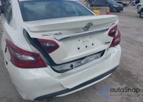 2018 Nissan Altima 2.5 Sr from USA, damaged, VIN 1N4AL3AP0JC235383